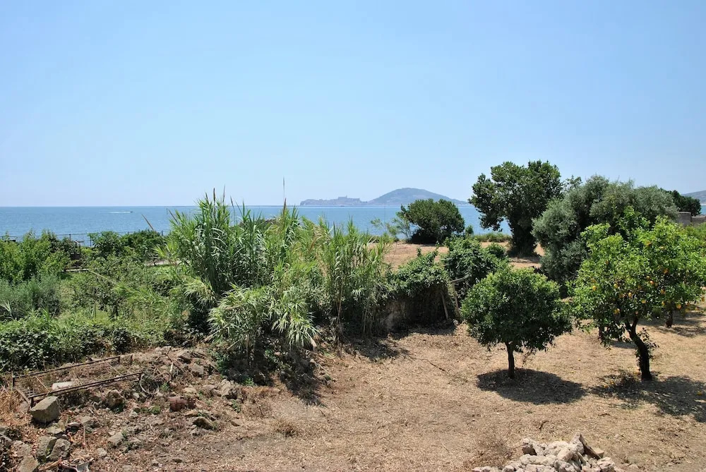 Air-conditioned Apartment With sea View Balcony in the Center of Formia