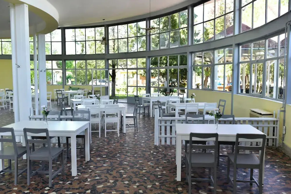 Zama Hotel