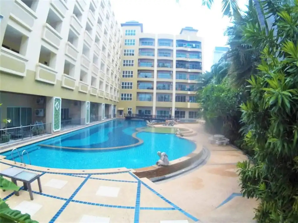 Penthouse studio apartment The Residence Jomtien