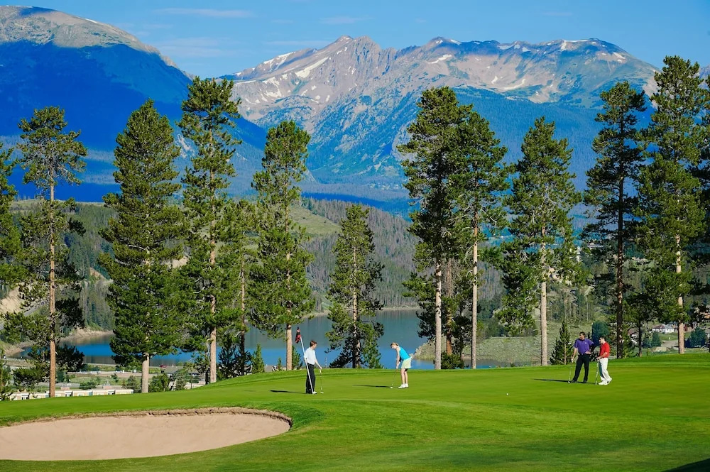 3br Ski-in/ski-out~on Mountain~lone Eagle 3053 3 Bedroom Condo by RedAwning