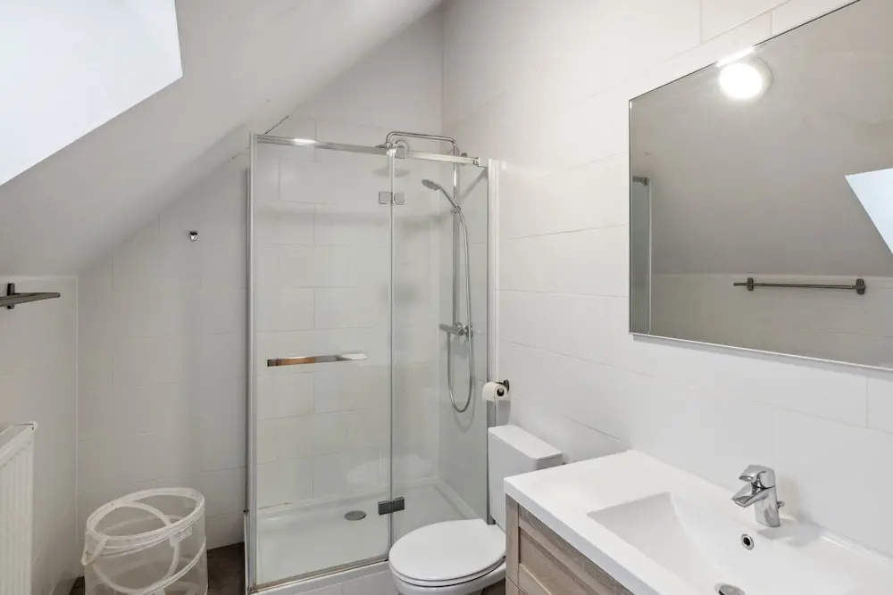 Apartment in Brussels, Degroux by Homenhancement SA