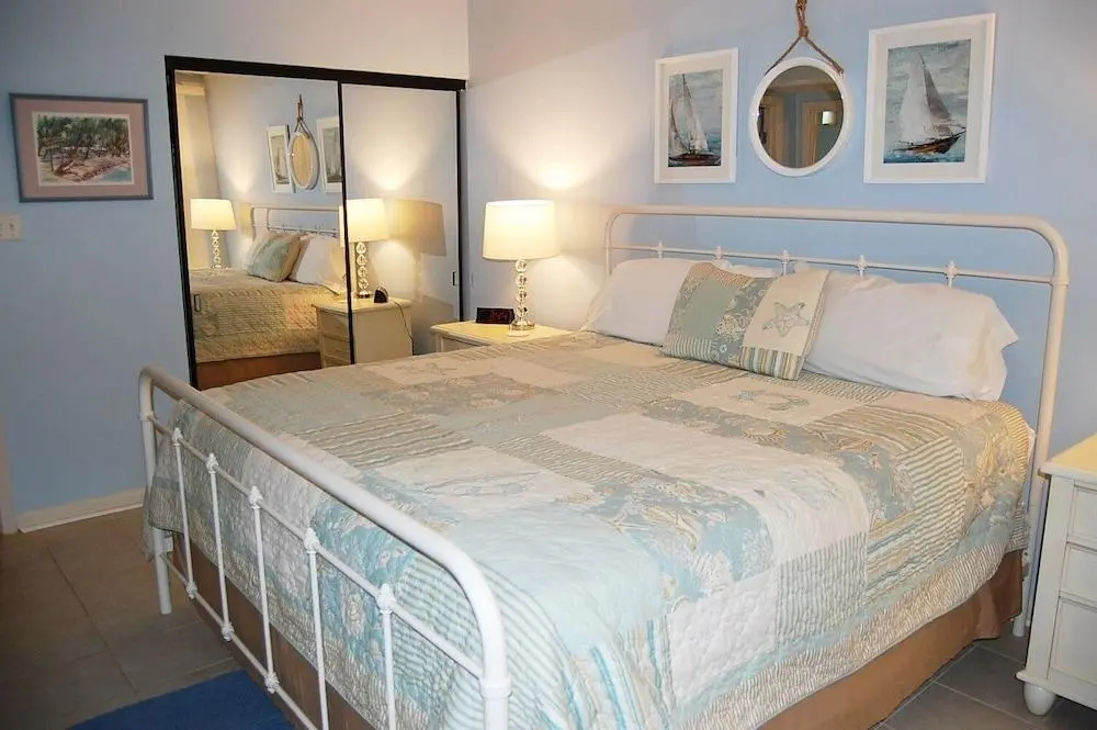 Romar Place 303