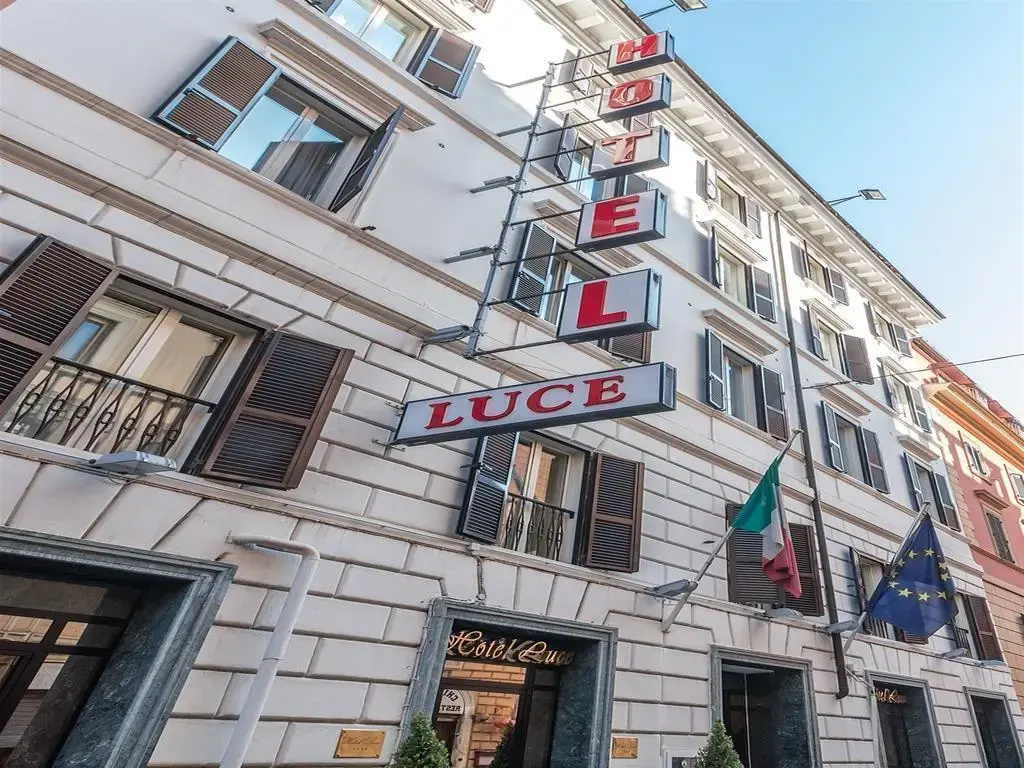 Raeli Hotel Luce