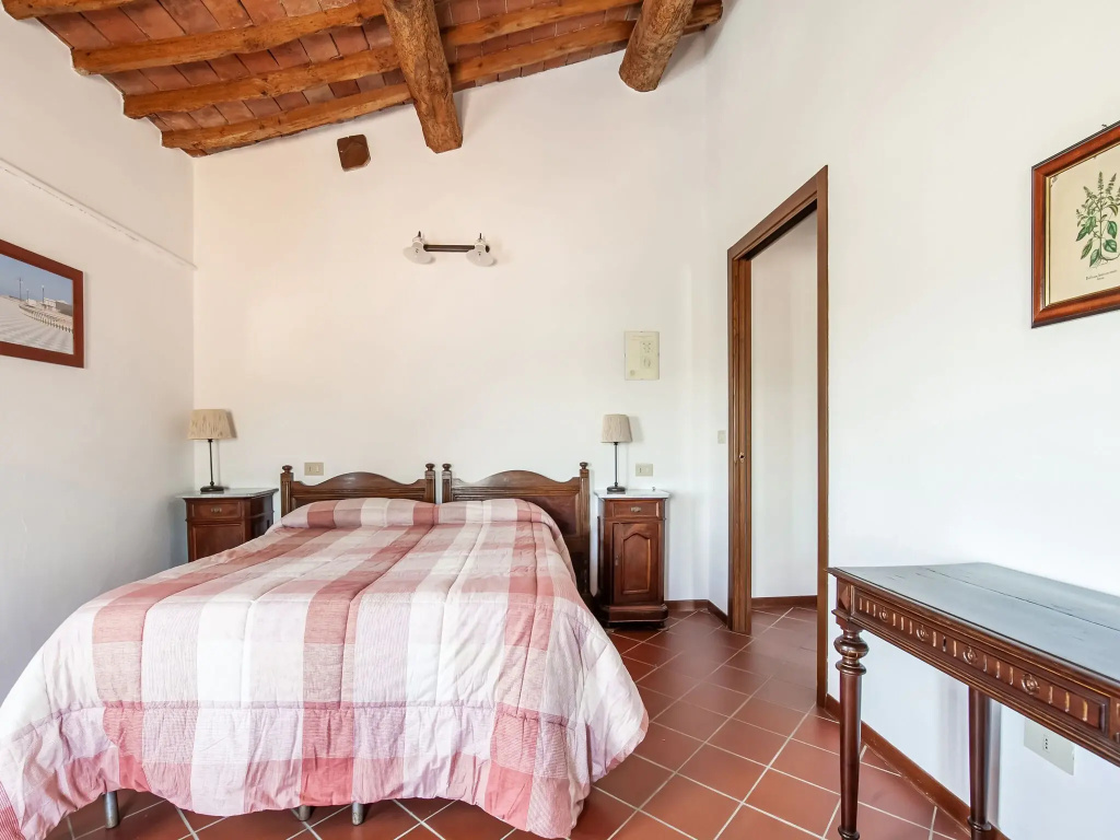 Typical Tuscan farmhouse with swimming pool and A/C