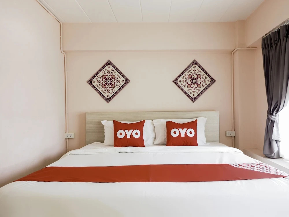 OYO 983 The Private Hotel