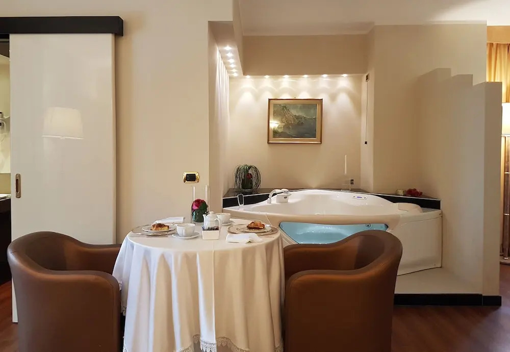 Hotel De La Ville Avellino