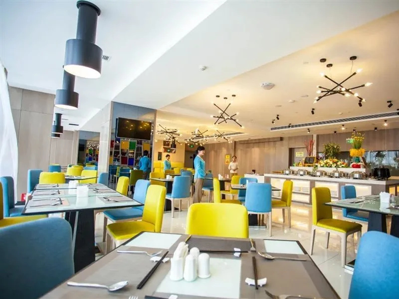 Echarm Hotel Wuhan Jiangxia Zhongbai Plaza