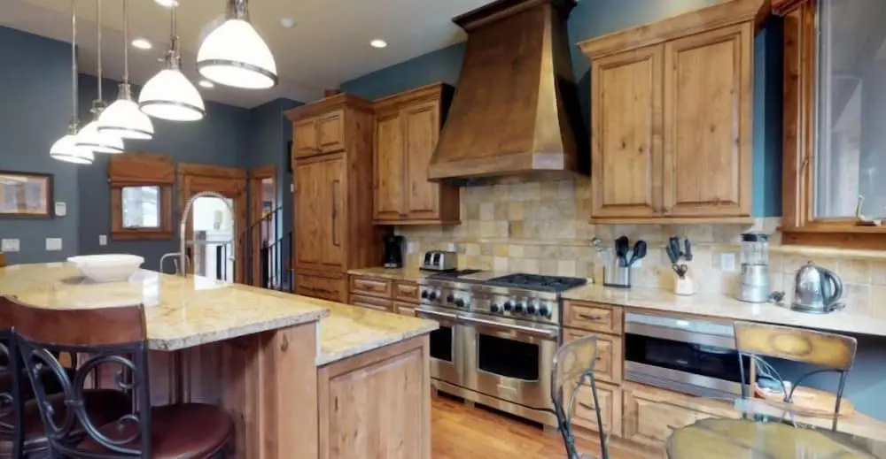 4 Bedroom Luxury Private Home in Vail's Cascade Village With Mountain Views and Hot Tub