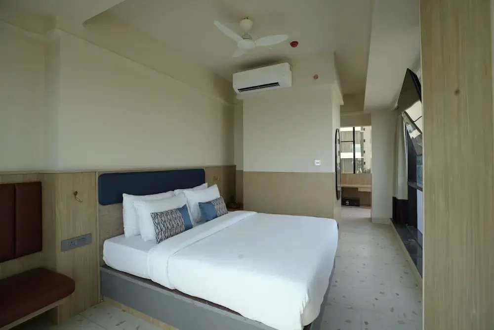 Indie Stays Nesco Goregaon