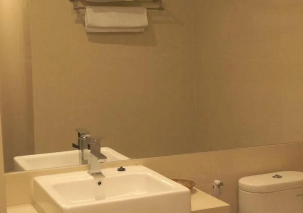 Life Emerald Hotel Surabaya