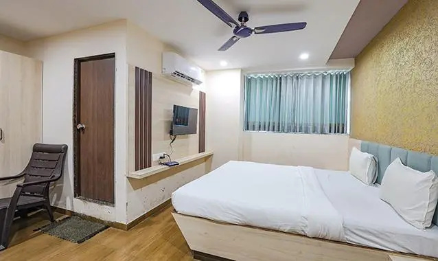 Fabhotel The Heaven