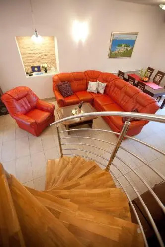 Apartments Guc