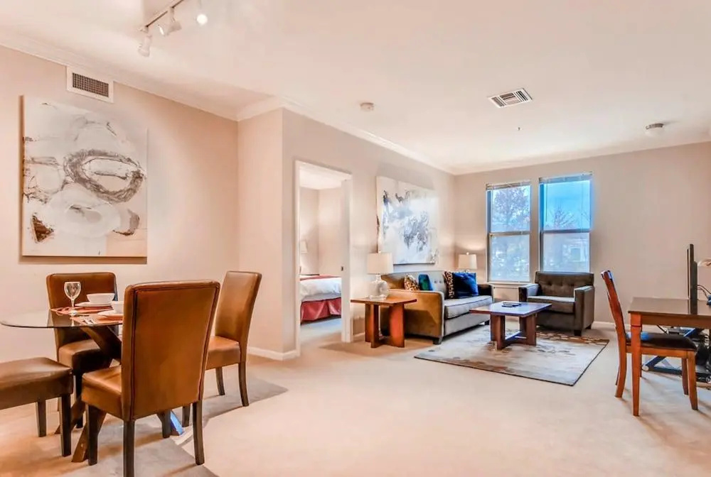 Bluebird Suites in Downtown Providence