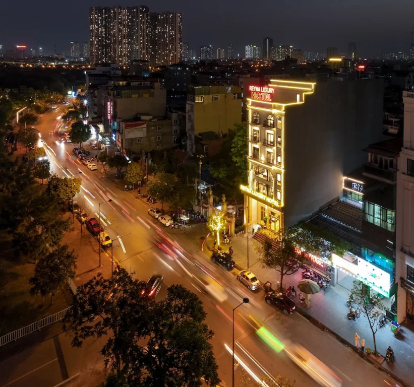 Reyna Luxury Hotel