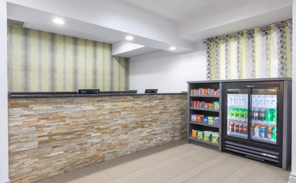 La Quinta Inn & Suites by Wyndham Downtown Asheville