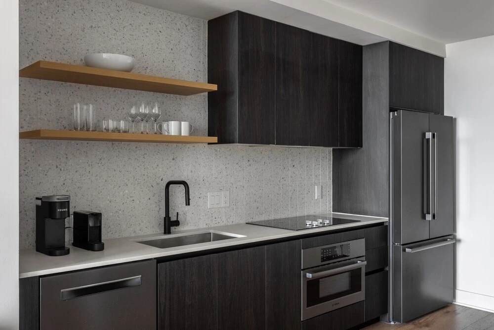 20th floor condo with pool on Rainey St by Locale