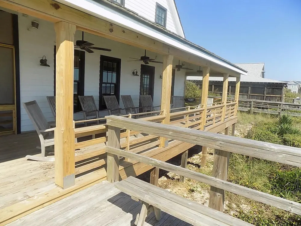 Delta House - 6 Br Home