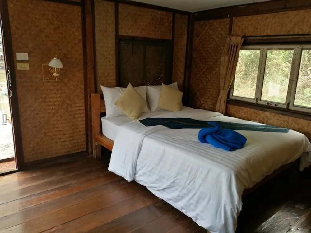 River Marina Resort