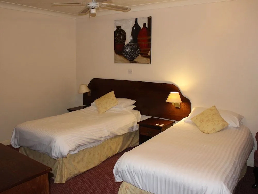Oliver Twist Country Inn