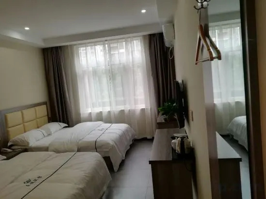 Feidong Zhongcheng Express Hotel