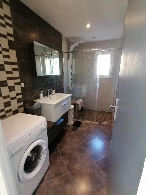 Bel appartement 76 m² dans maison avec vue mer