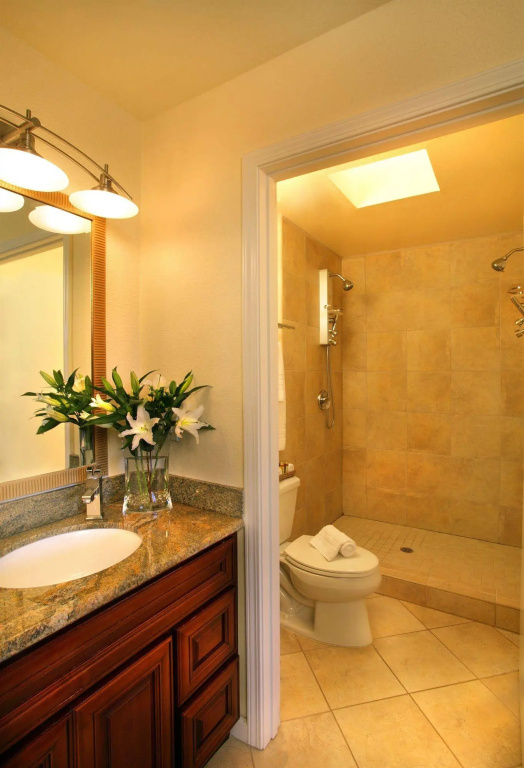 West Sonoma Inn & Spa