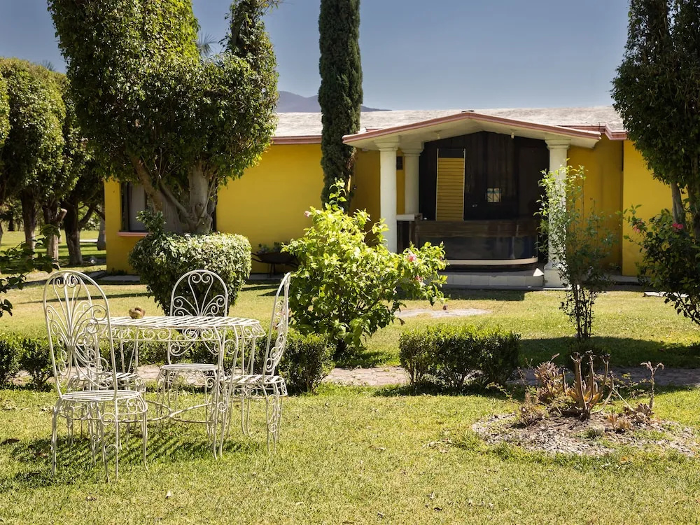 Villas el Paraíso, El Rollo