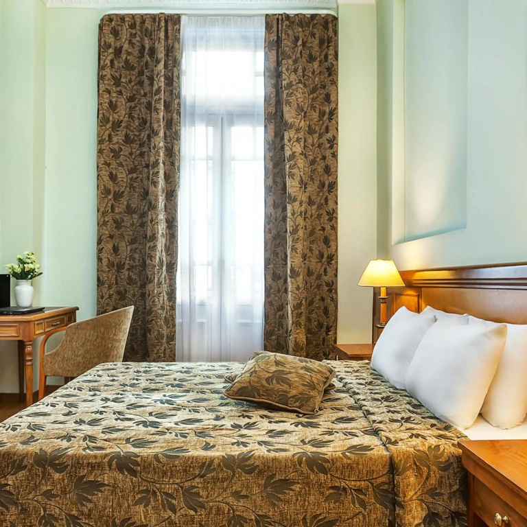 Minerva Premier Hotel