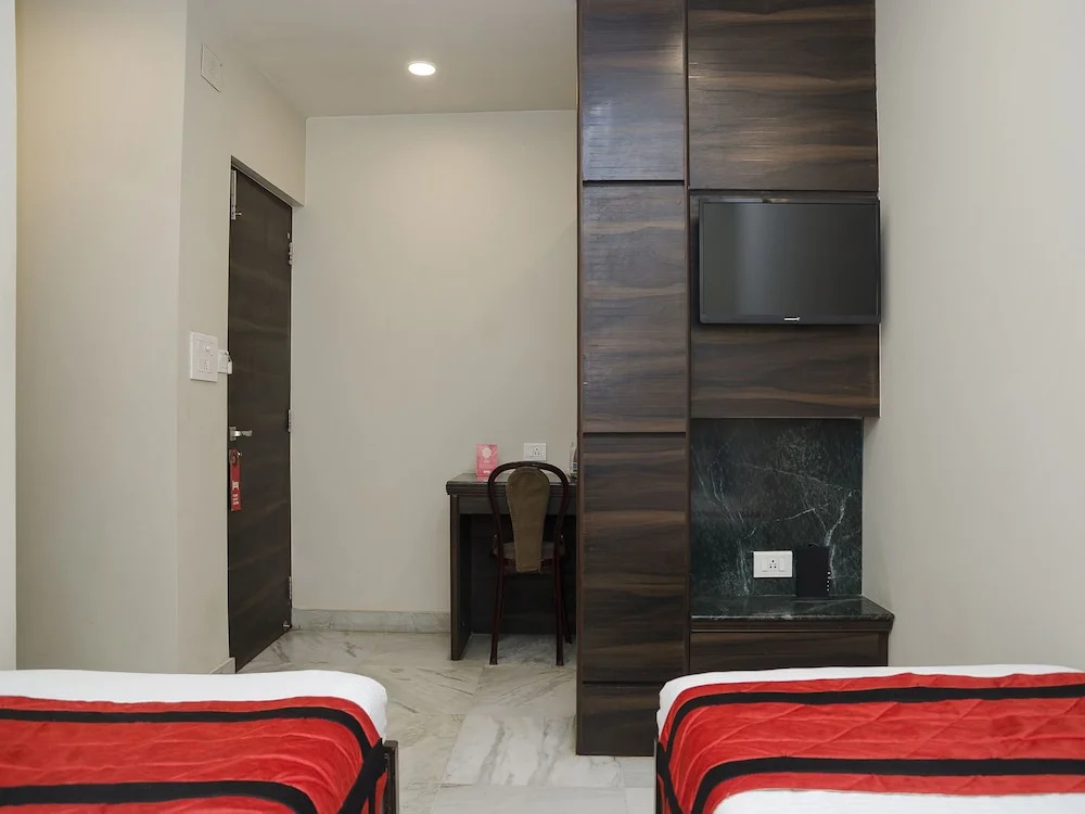 OYO 8318 Beeu Guest House