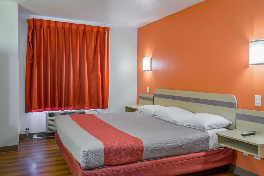 Motel 6-Redmond, OR