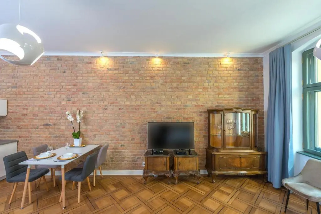 PROVENIR HOME STRZELECKA 25