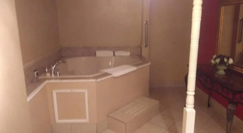 Days Inn by Wyndham Hot Springs