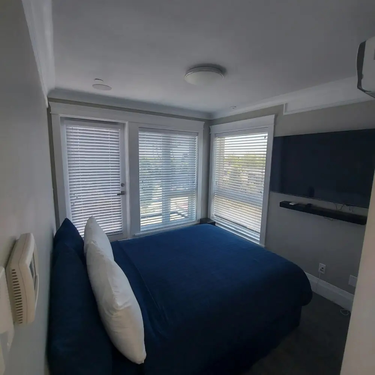 Sunset Mews Luxurious 3 Bed Townhouse