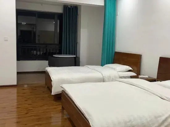 Nineteen Degree Travel Residential B&B