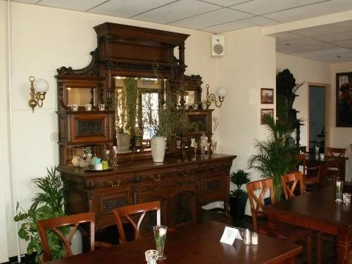 Hotel De Valk