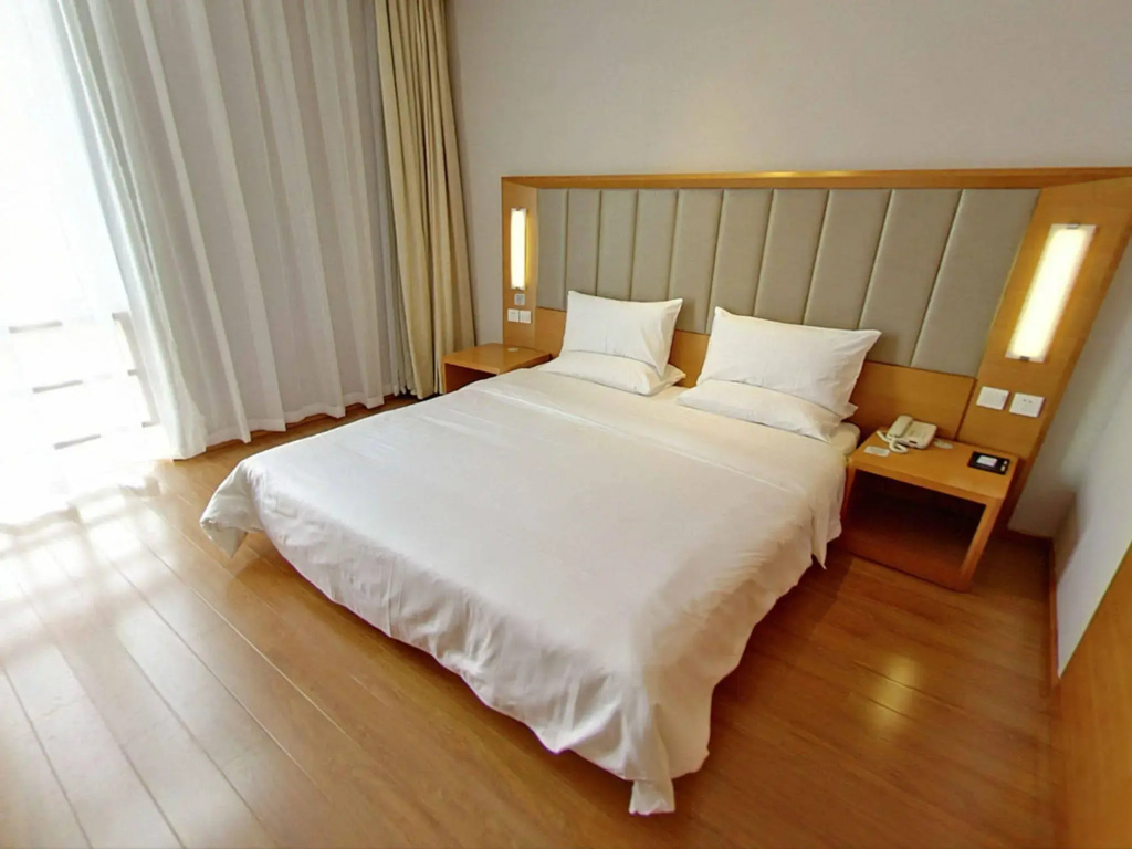 Ji Hotel Hongqiao Airport