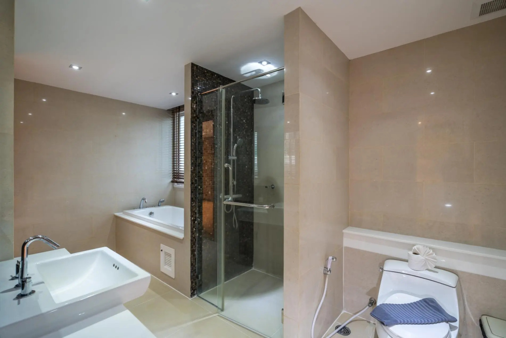 Privilege Residences by Lofty