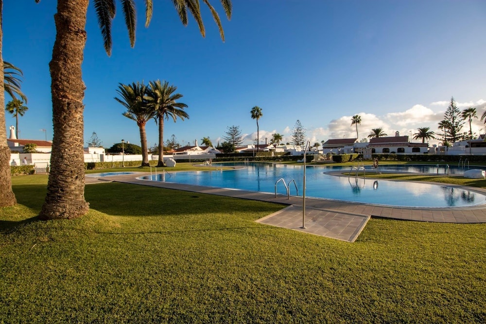 Stylish Chalet In Maspalomas