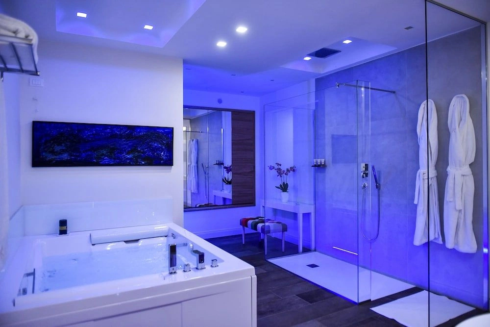 Kete Deluxe Rooms