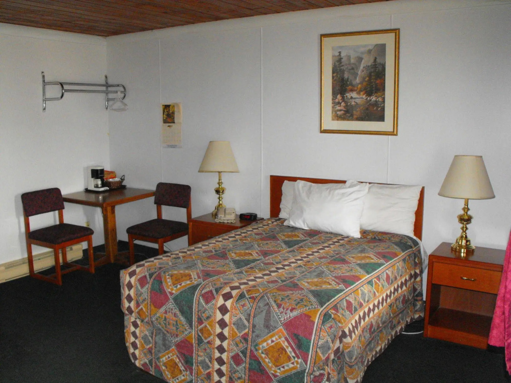 The Villager Inn