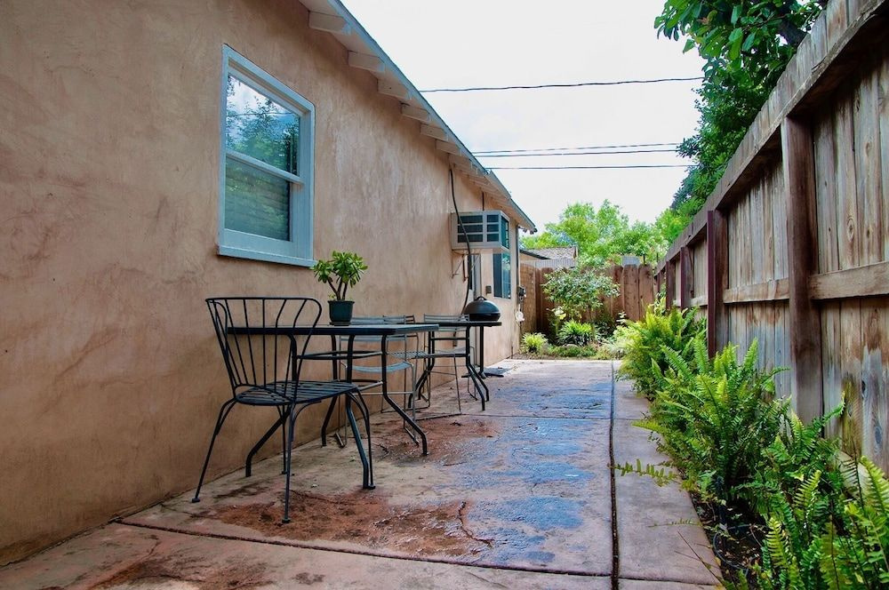 Sequoia Studio w/ Private Patio