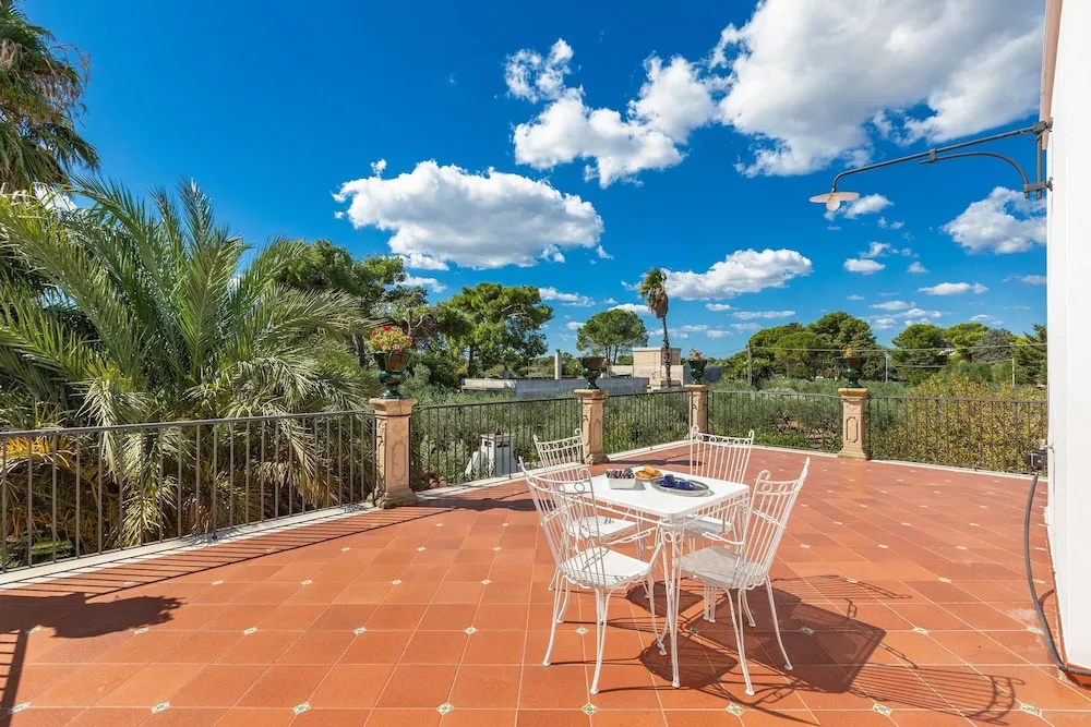Villa Torre Bianca - Luxury Home