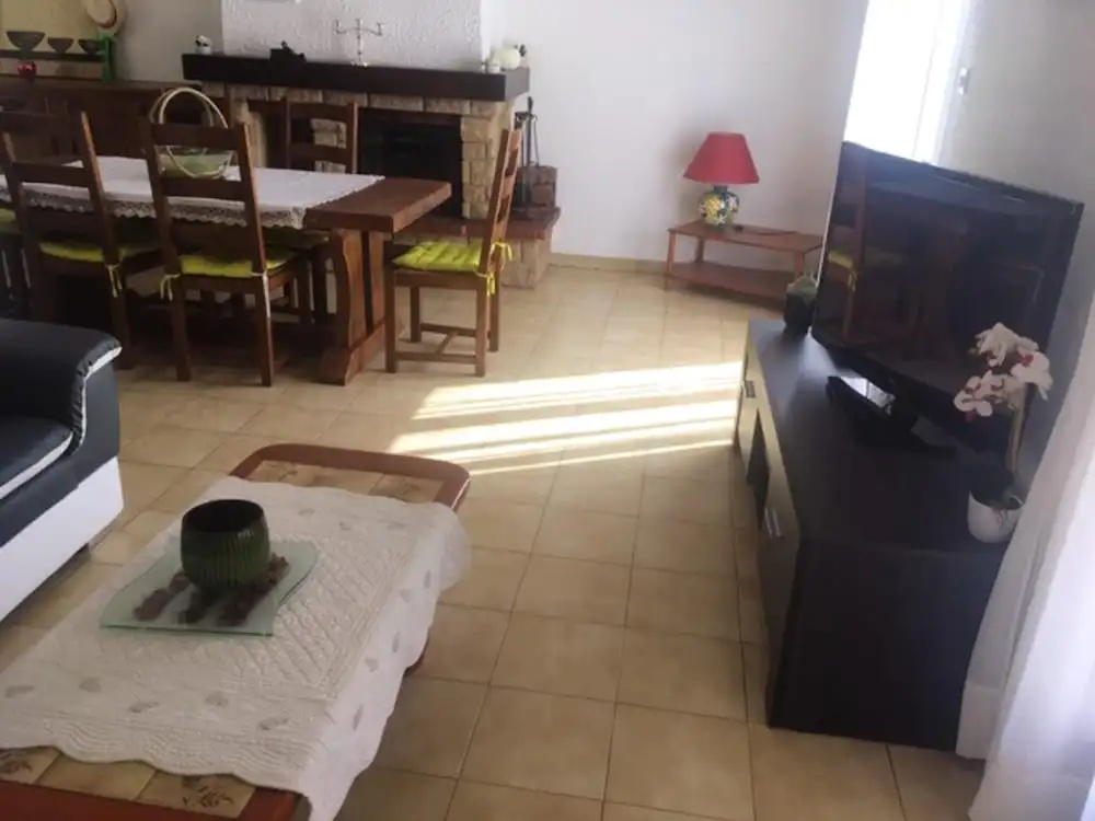 Villa With 3 Bedrooms in Poussan, With Private Pool, Enclosed Garden and Wifi - 10 km From the Beach