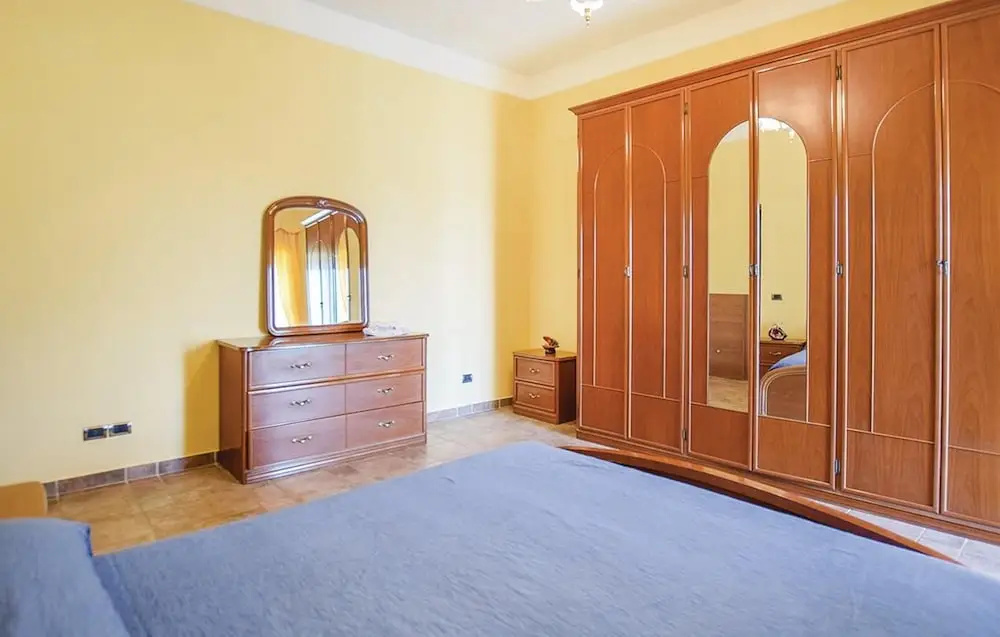 Apartment With one Bedroom in Santa Maria di Castellabate, With Wonderful sea View, Enclosed Garden and Wifi - Near the Beach