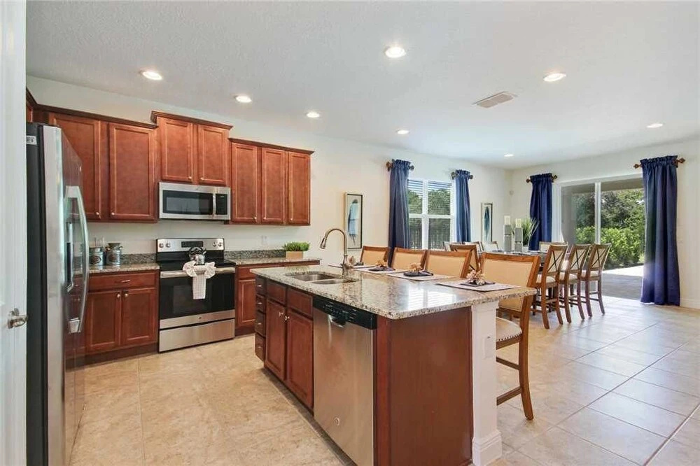 Reunion Lancaster 8 Bedroom Home with Private Pool and Spa