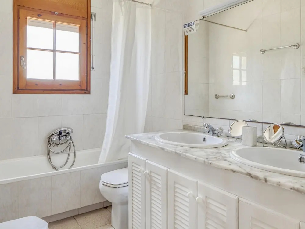 Villa in Arenys de Mar with Sea View