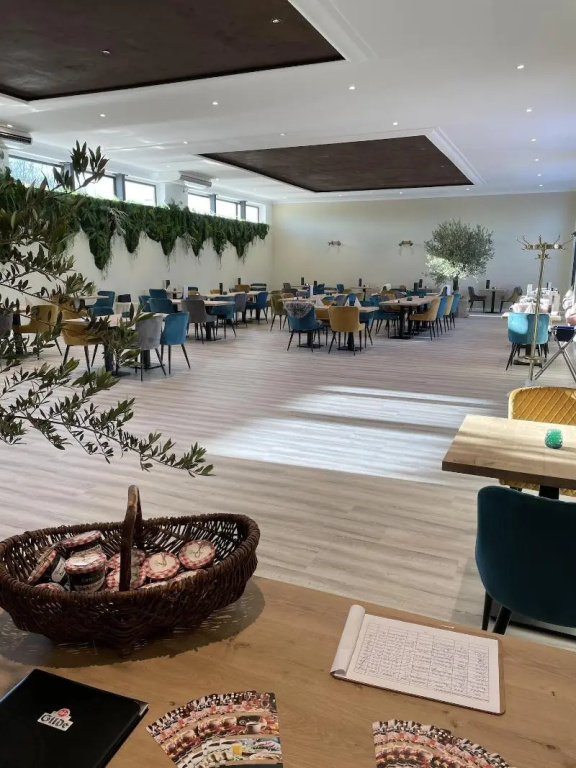 Erbenholz Hotel