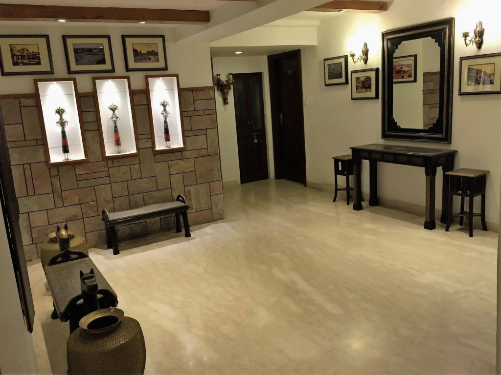 Ratnawali – A Vegetarian Heritage Hotel