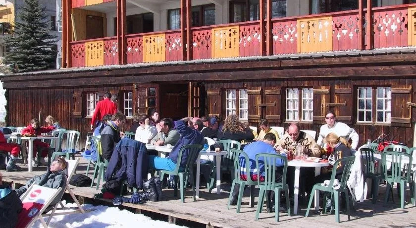 Hôtel Les Lores