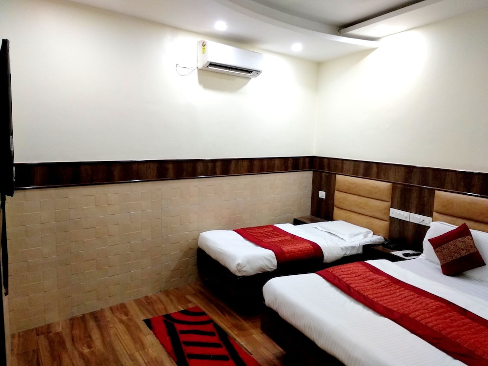 Raghunath Hotel Jammu
